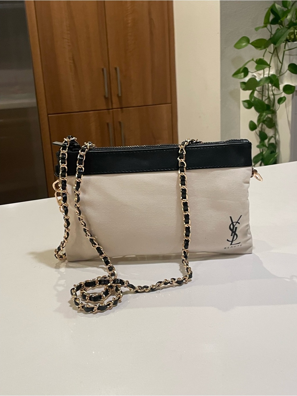 Yves Saint Laurent Two-Tone pouch with Chain Strap